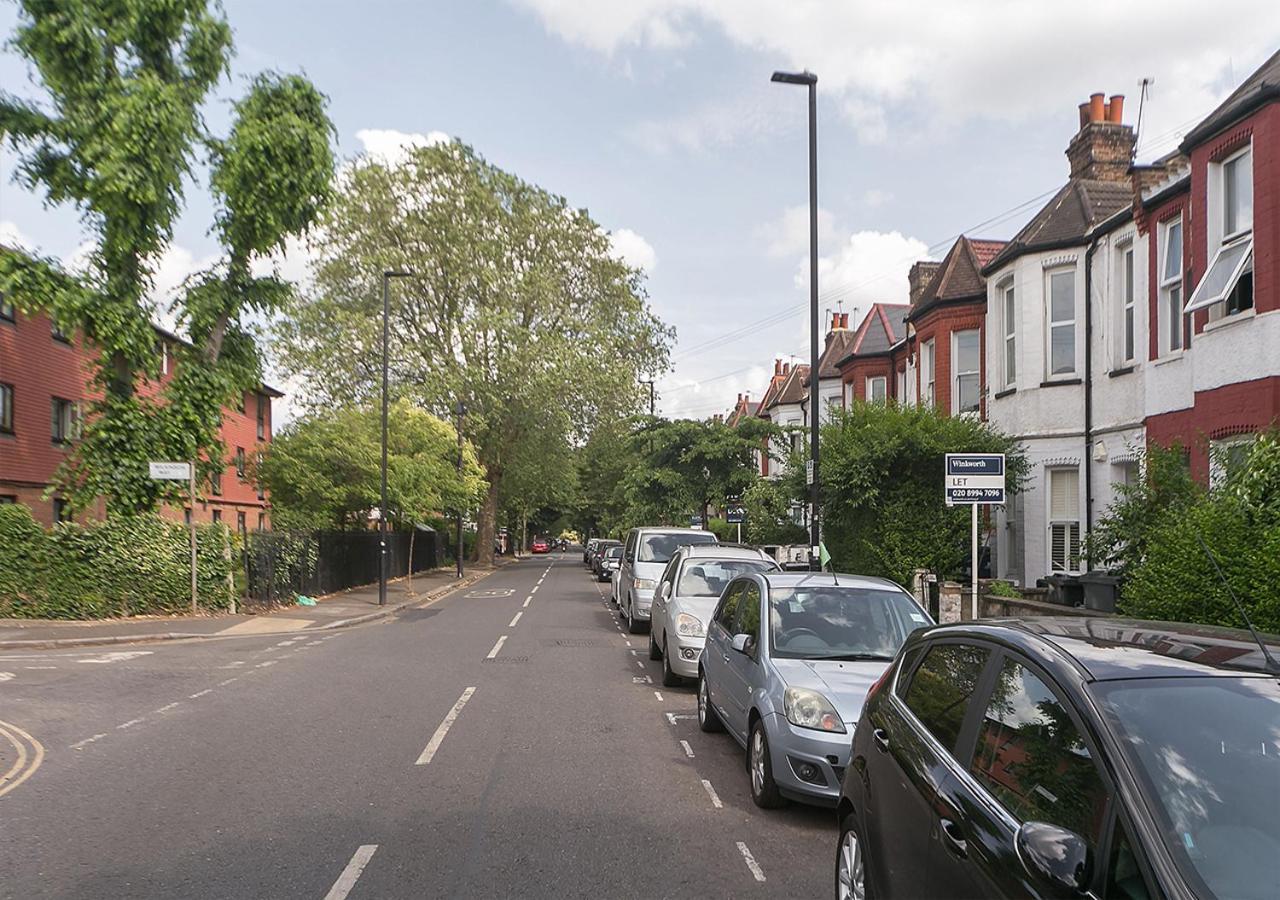 Luxury Chiswick 2 Bed Victorian Flat Apartment *