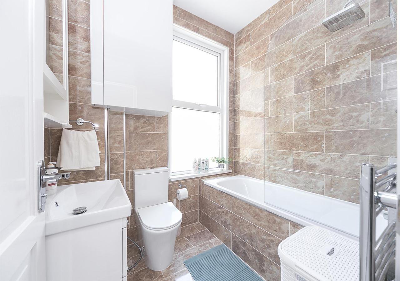 Luxury Chiswick 2 Bed Victorian Flat * Londres