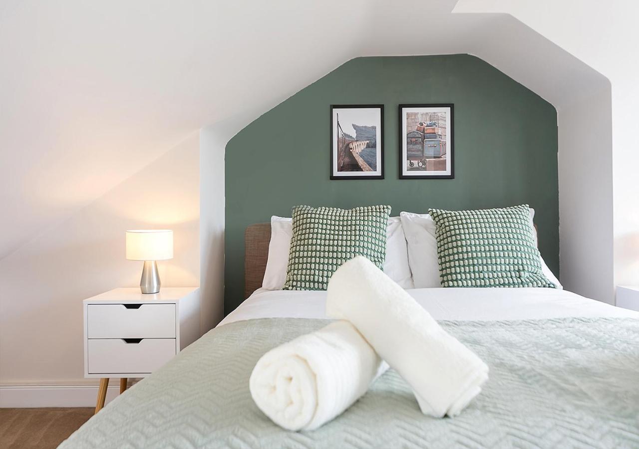 Luxury Chiswick 2 Bed Victorian Flat Appartement Londres